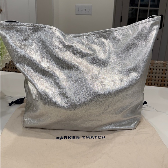 Parker Thatch XL Jane- includes strap and dust bag - Picture 5 of 13